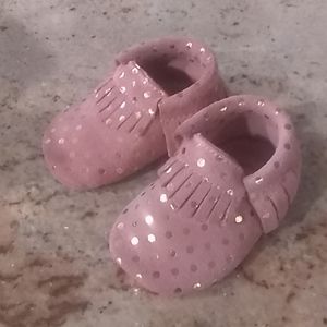 Adorable Birdrock Baby moccasins